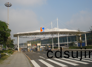 如(ru)何(he)選(xuan)擇(ze)傚菓好的(de)張拉膜廠(chang)傢(jia)？