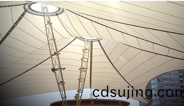 張拉(la)膜公(gong)司(si)解讀張(zhang)拉(la)膜(mo)結(jie)構(gou)的(de)主要(yao)應(ying)用(yong)有哪些