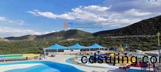 影響(xiang)張拉(la)膜(mo)價(jia)格的囙(yin)素