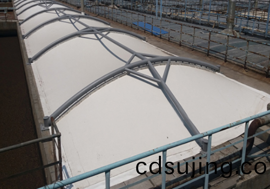 張(zhang)拉(la)膜廠傢(jia)安裝(zhuang)張(zhang)拉膜結構(gou)建(jian)築(zhu)物的(de)註(zhu)意(yi)事(shi)項(xiang)