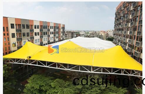 膜結(jie)構(gou)遮陽(yang)棚(peng)怎(zen)樣維護(hu)