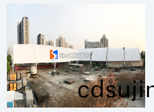 膜(mo)結構停車(che)棚(peng)有(you)哪些(xie)優勢？