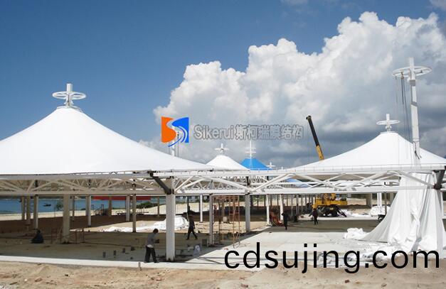 膜(mo)結構遮陽(yang)棚的支撐體(ti)係(xi)由(you)哪(na)幾(ji)部分(fen)組成(cheng)？